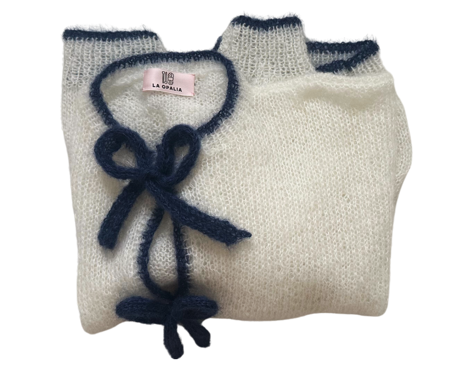 Granatowy sweter z alpaki i jedwabiu – luksusowy i elegancki wybór