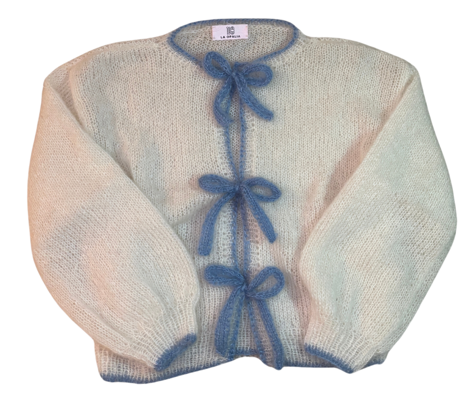 Ekskluzywny sweter z alpaki i jedwabiu w kolorze baby blue – elegancki styl